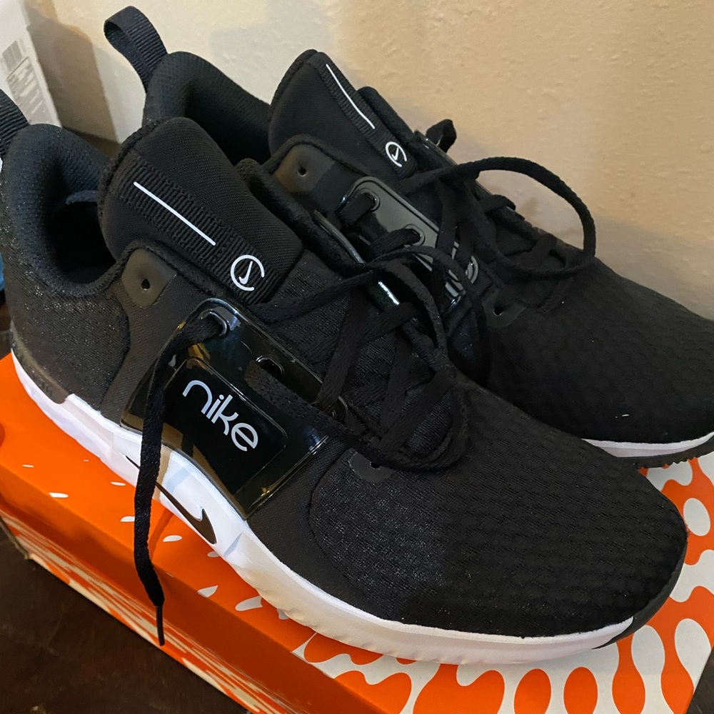 Nike TR shoes